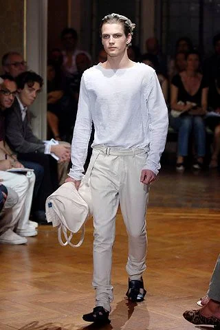 Look 32